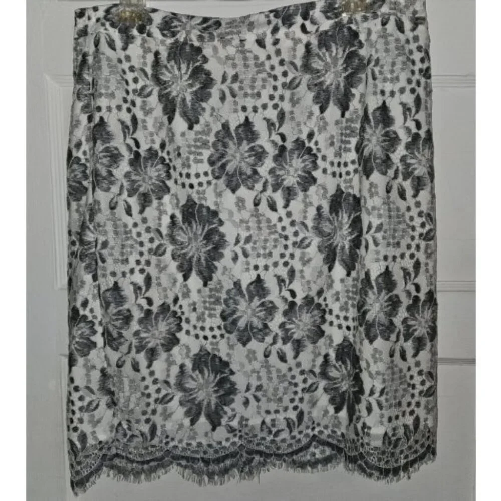 CREATION L Gray Floral Print Fully Lined Lace Skirt Ladies Size 10 - Picture 2 of 6